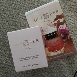 October Moment Brightening Moisturizing